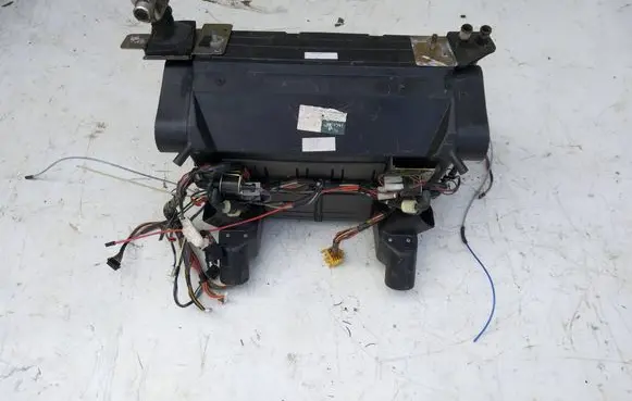 Jaguar XJ SERIE 3 Interior heater climate box assembly housing 