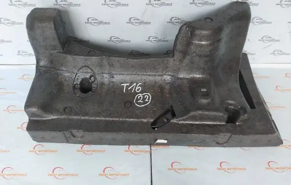 Volkswagen PASSAT B7 Tool box 3C5012115D