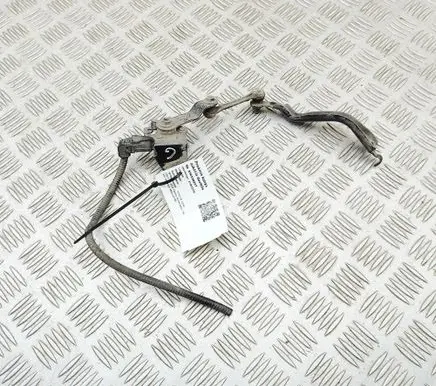 Toyota bZ4X Rear air suspension level height sensor 8940842031