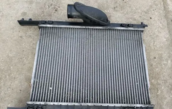 Mitsubishi Space Star Intercooler radiator