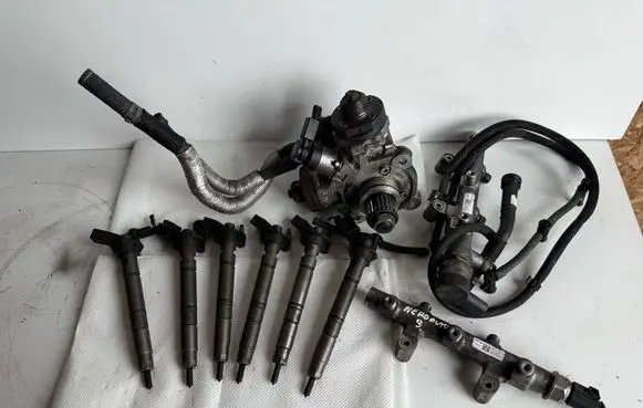 Audi Q7 4M Fuel injection system set 059130755DB 059130277ED 059130277CC