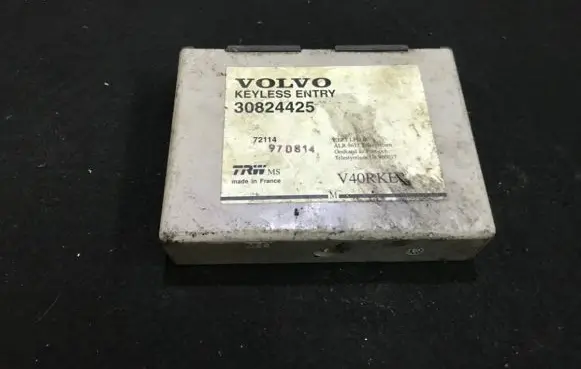 Volvo S40, V40 Other control units/modules 30824425 72114
