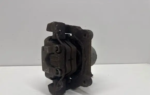 BMW 5 E60 E61 Rear brake caliper ALTUR2