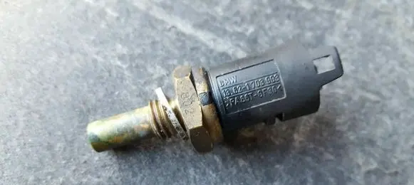 BMW 5 E39 Coolant temperature sensor 1703993