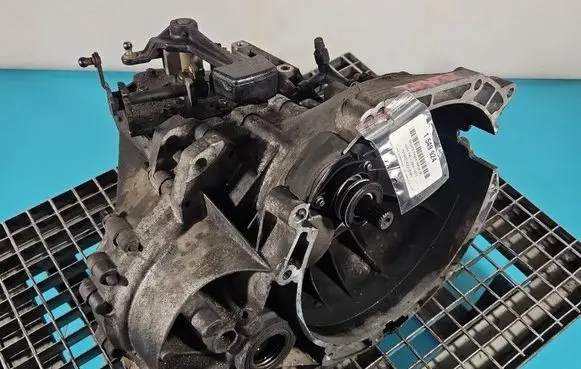 Volvo S40 Manual 5 speed gearbox 3M5R7002XE IMPRK1549924