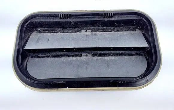 Ford Ecosport Quarter panel pressure vent YF1A54280B62AE
