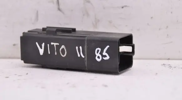 Coolant fan relay
