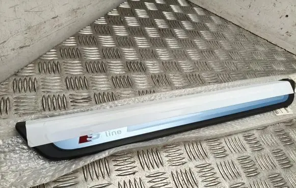 Audi Q5 SQ5 8R Other sill/pillar trim element 8R0853374C