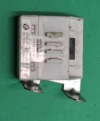 BMW X3 E83 Fuel injection pump control unit/module 55892110 2713169056
