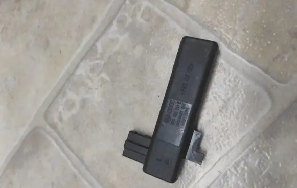 Interior comfort aerial antenna