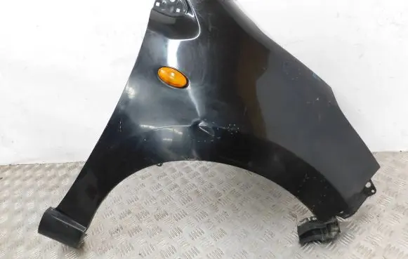 Suzuki Alto Fender