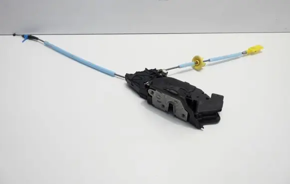 BMW 2 F44 Rear door lock 7956151