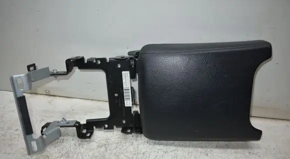 Jaguar XJL Armrest FDRAW93519D18A02