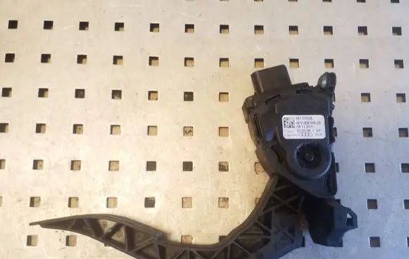 Audi Q5 SQ5 Accelerator throttle pedal 8K1721523A