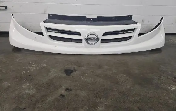 Nissan Primastar Front bumper upper radiator grill 623100254R 93856155 93856151