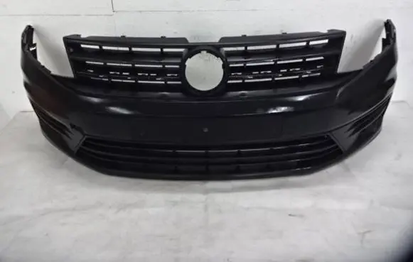 Volkswagen Caddy Front bumper 2K5807221J