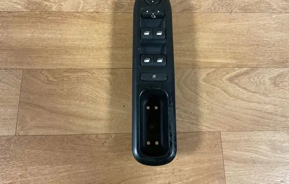 Peugeot 407 Electric window control switch 96468704XT 397300605 532697350