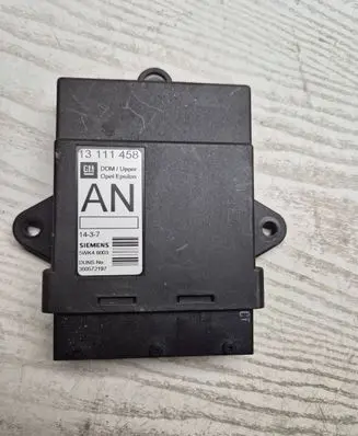 Opel Vectra C Door control unit/module 360572197 13111458 5WK46003
