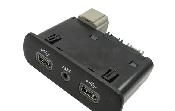Dodge Charger USB socket connector 68294075AA