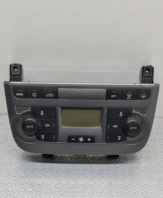 Fiat Grande Punto Climate control unit 735419793 10053958 A83010200