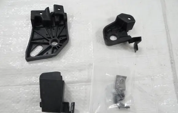 Citroen Berlingo Headlight/headlamp mounting bracket 9860587380