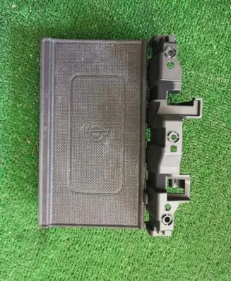 Hyundai Kona I Wireless charging module 95560J9000