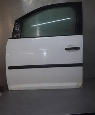 Volkswagen Caddy Front door 