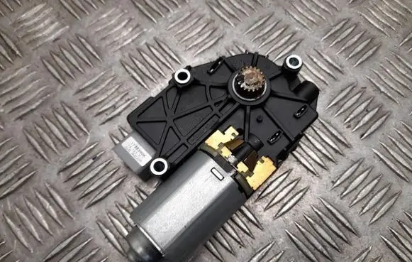 Land Rover Range Rover Sport L494 Sunroof motor/actuator CPLA53505BD