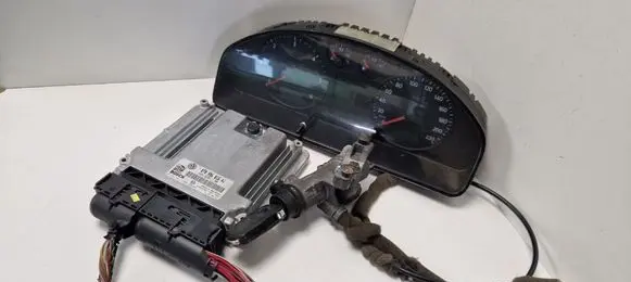 Volkswagen Transporter - Caravelle T5 Engine control unit/module 070906016AJ