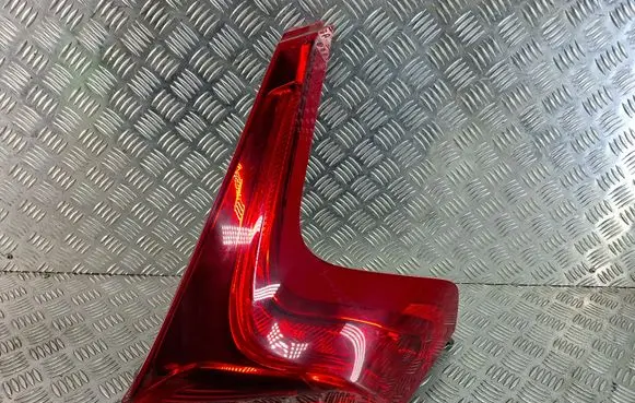 Volvo V40 Rear/tail lights 31395845