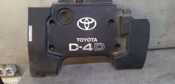Toyota Avensis T250 Engine cover (trim)