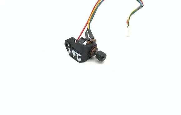 Jaguar XK8 - XKR Cruise control switch 2A64A250