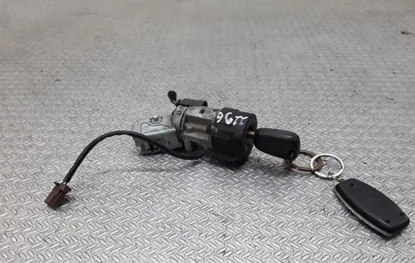 Citroen C4 I Ignition lock N0502455