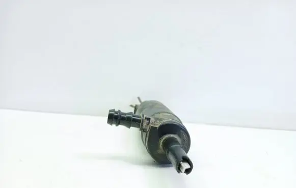 Audi A6 S6 C5 4B Headlight washer pump 3B0955681A 00101712V