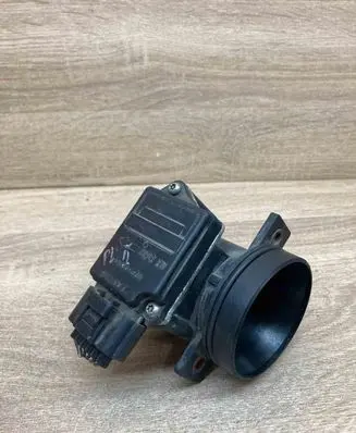 Ford Focus Mass air flow meter 98AB12B579DA WITHPLUG