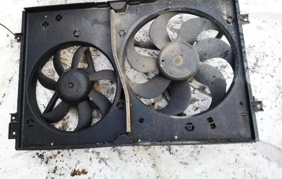 Seat Toledo II (1M) Radiator cooling fan shroud 1j0121207m 1j0121205b