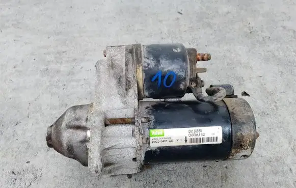Opel Corsa C Starter motor 09130838