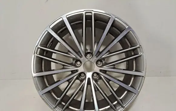 BMW 5 G30 G31 G38 R19 alloy rim 6863422 8JX19ET30