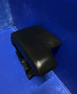BMW 3 E46 Armrest 51168213678