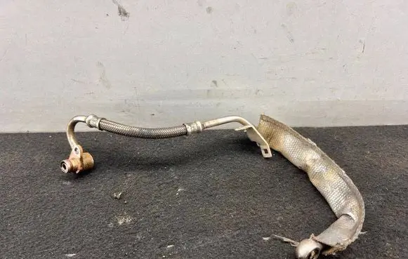 Audi A3 S3 A3 Sportback 8P Turbo turbocharger oiling pipe/hose 06J145771