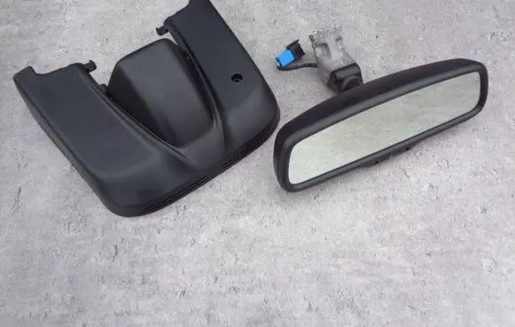 Alfa Romeo Stelvio Rear view mirror (interior)