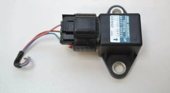 Lexus GS 300 350 430 450H Acceleration sensor 8919150020