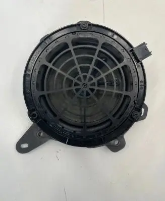 Peugeot 208 Front door high frequency speaker