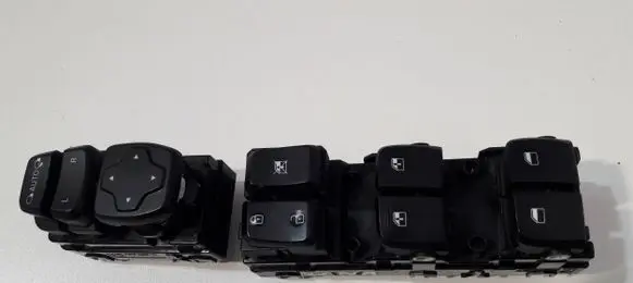 Hyundai Kona I Electric window control switch 93570-j9250