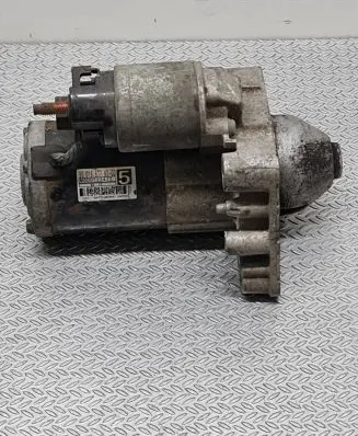 Peugeot 3008 I Starter motor M000T22473 9801667780