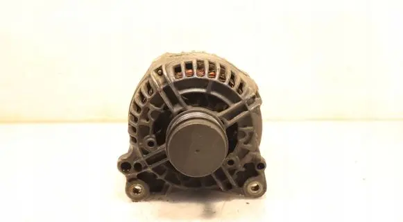 Audi A6 S6 C5 4B Generator/alternator 0124515083