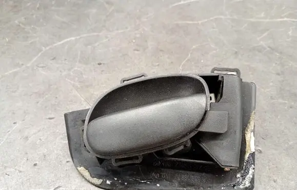 Peugeot 206+ Front door exterior handle 9632918877