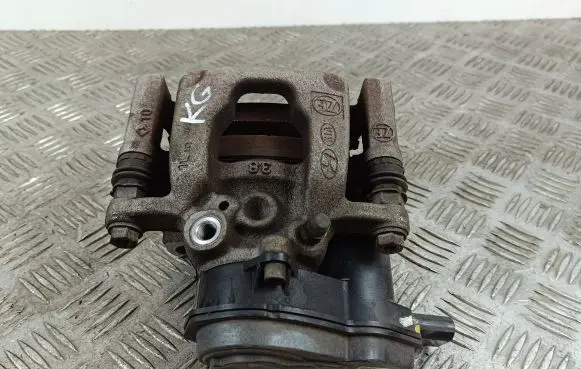 Hyundai Tucson IV NX4 Rear brake caliper 58210CZ600