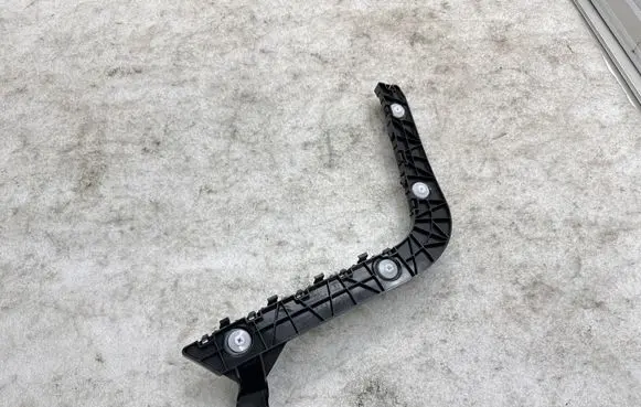 Tesla Model Y Bumper support mounting bracket corner 149403600A 149404300A 163251