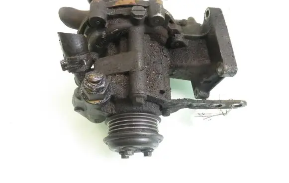 Ford Mondeo Mk III Power steering pump